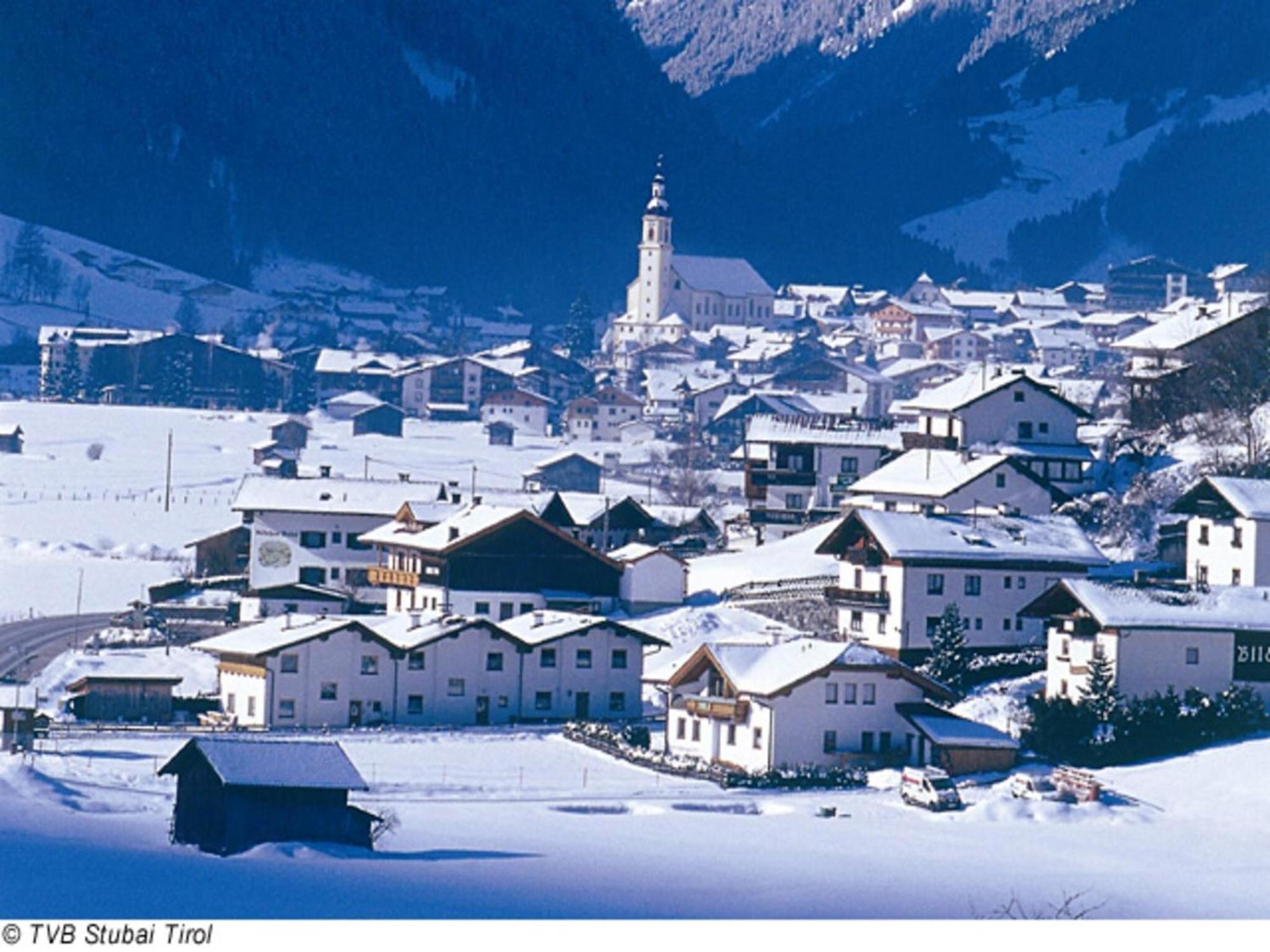 Scenic Apartment In Top Location Neustift im Stubaital Esterno foto