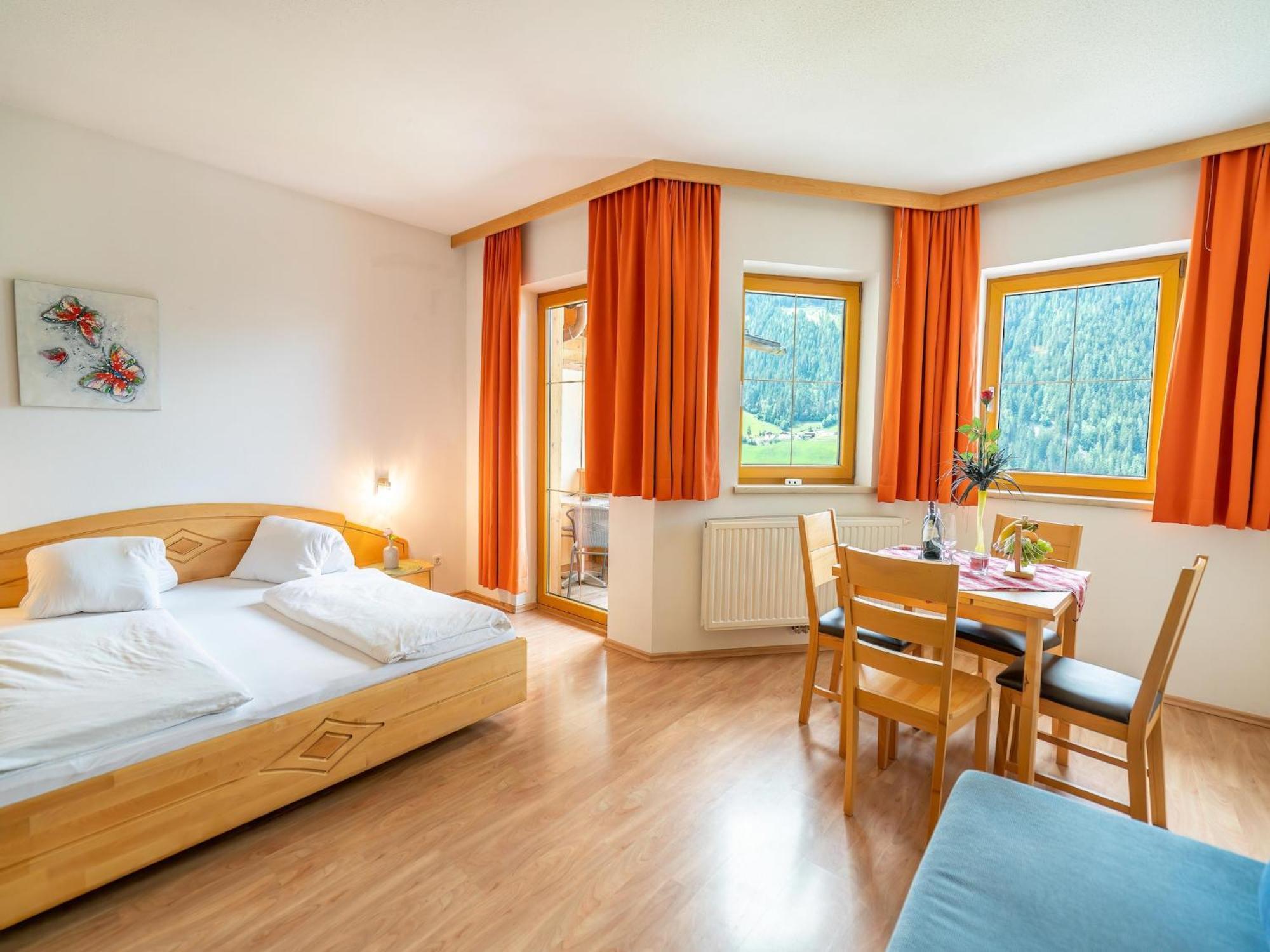 Scenic Apartment In Top Location Neustift im Stubaital Esterno foto